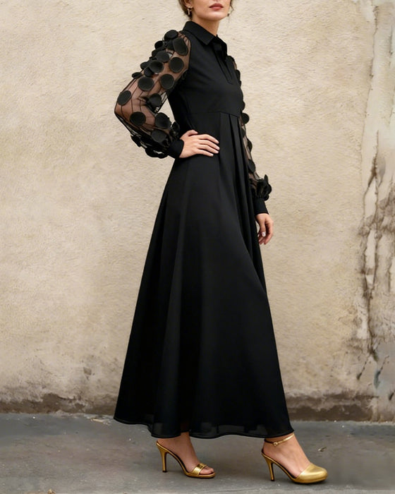 Elegant Kjole Med Moderne V-Hals