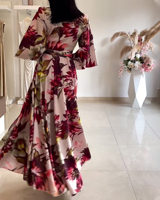 Trekvart-ærmet blomsterkjole med snøre