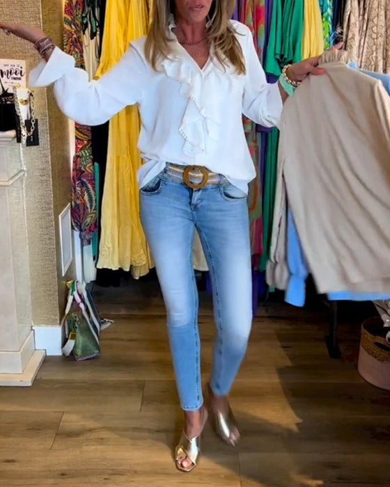 Hvid designerbluse med flæser