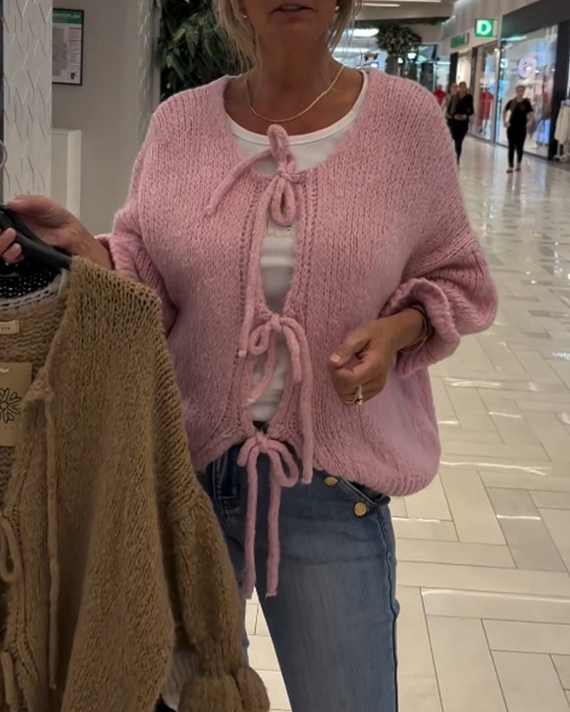 Ensfarvet strik cardigan med snøre