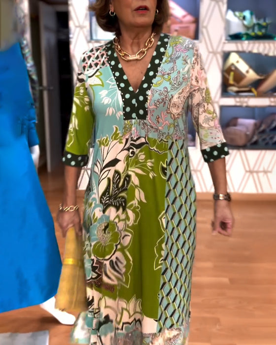 V-hals Kjole Med Vintage Print Og Spalte-Design