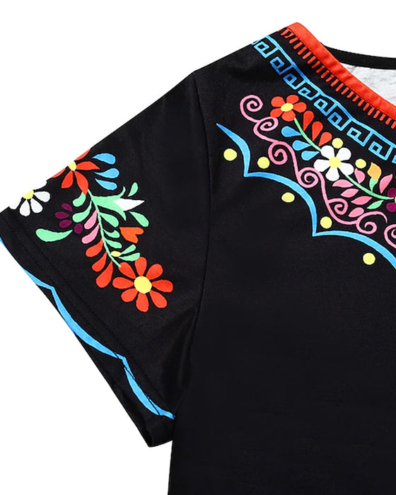 Kortærmet kjole med paneleret mønster