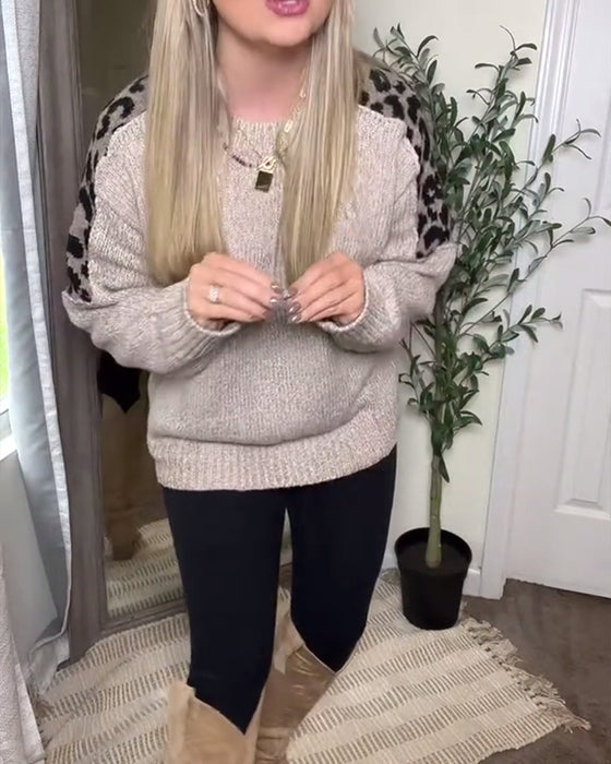 Pullover afslappet rund hals med leopardprint og patchwork