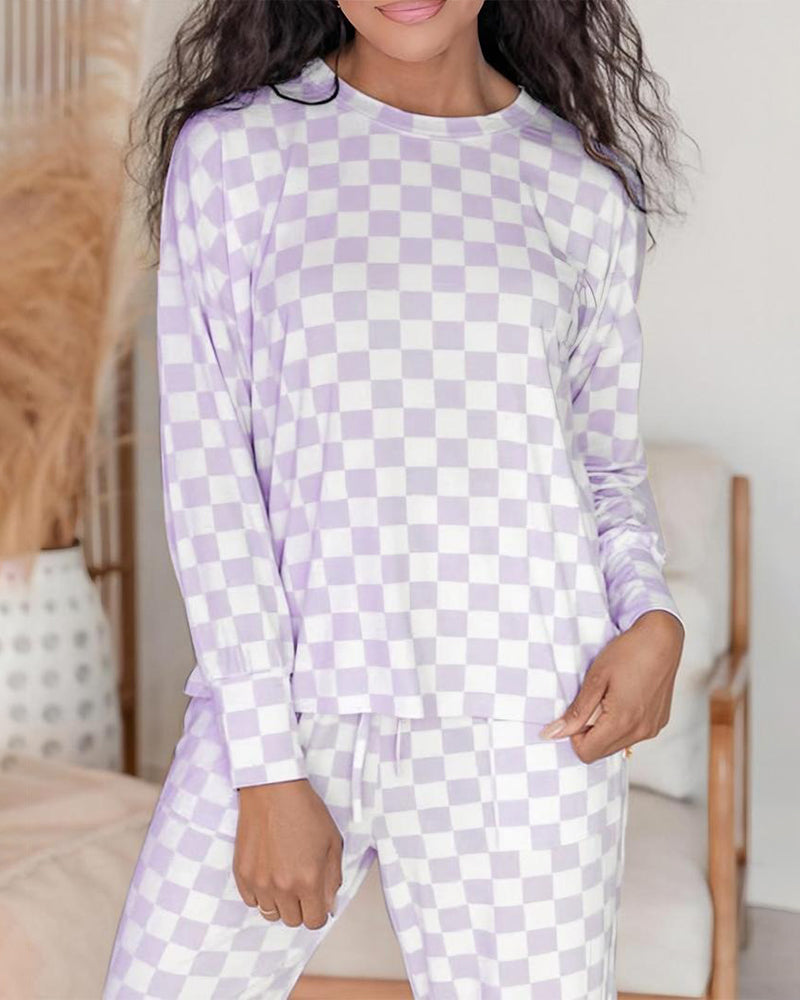 Todelt sæt med afslappet rund hals og tern