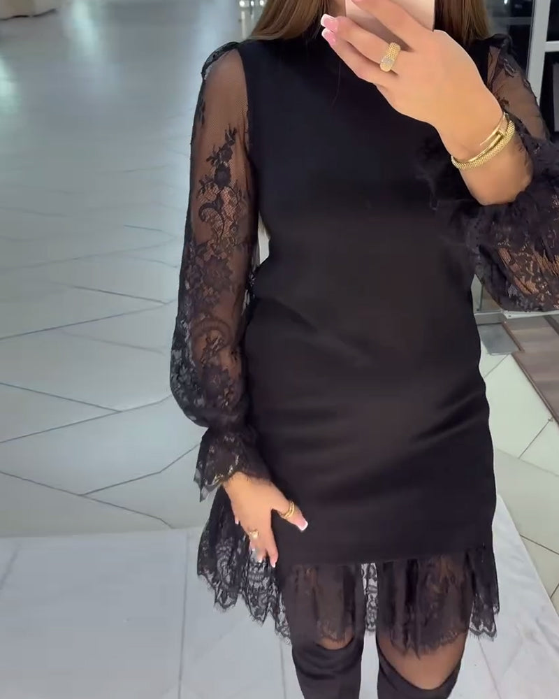 Blonde Kantet Patchwork Kjole