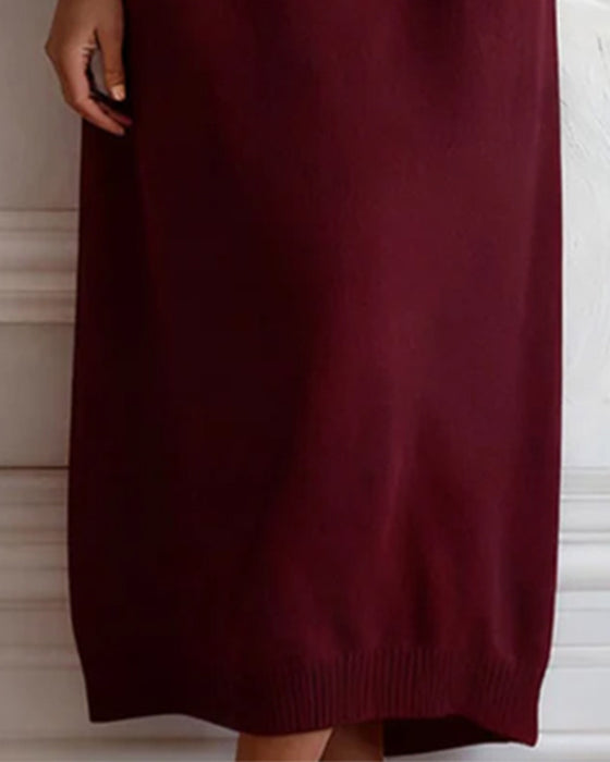 Ensfarvet Strikket Kjole Med Rund Hals