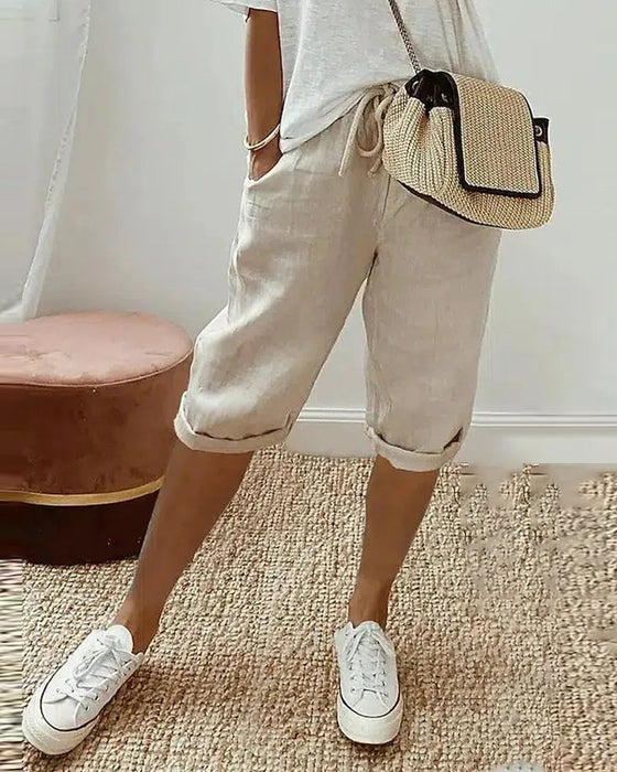 Ensfarvet behagelige bermudashorts med snøre