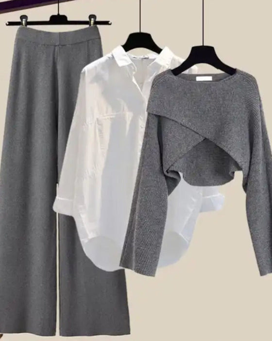 Tredelt sæt | Top med tværgående design, hvid skjorte og grå bukser