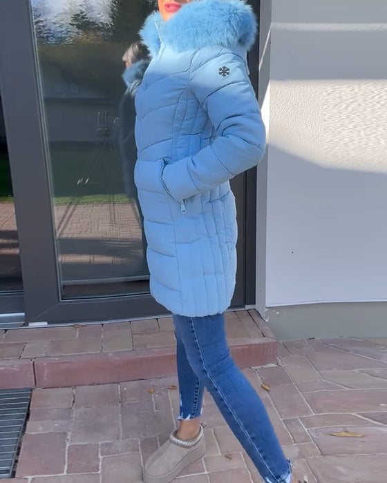 Ensfarvet vatteret jakke med lynlås og pelskrave