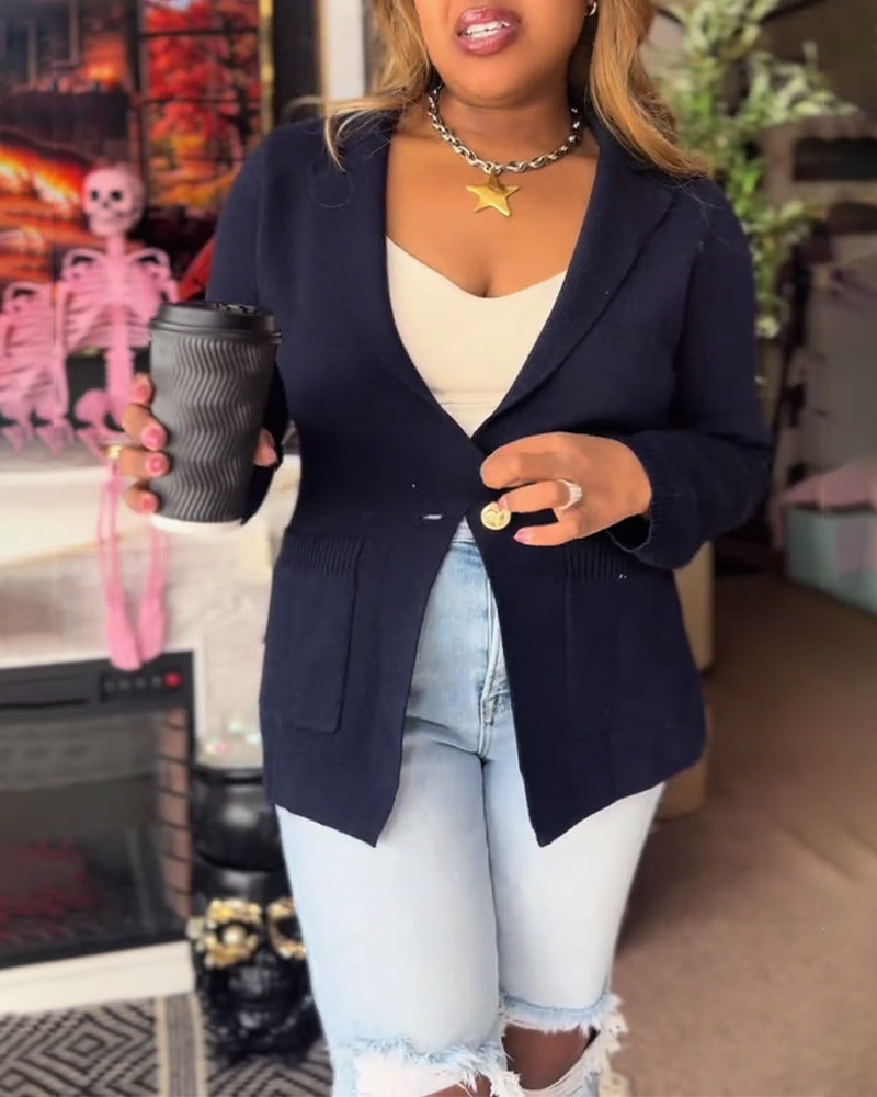 Cardigan komfortabel ensfarvet med lomme