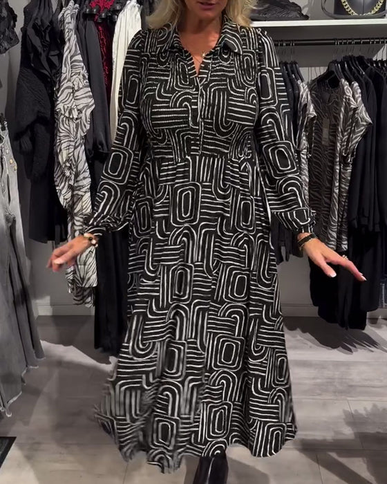 Kjole Med Lapel - Hals - Design Og Modiske Trykte Egenskaper