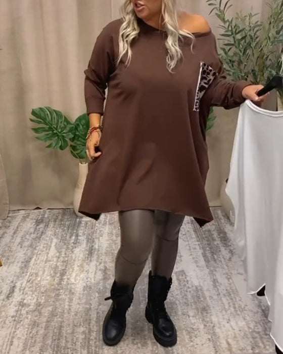 Oversized top med leopardprint brystlomme