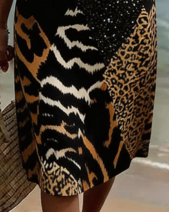 Kjole Med Leopardprint Og V-Hals