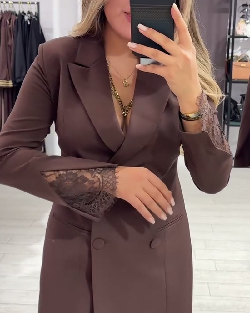 Kjole Med V-Hals Og Indslag Til Arbejde