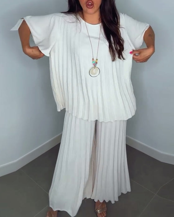 Ribmønstret to-delt sæt | Hvide bukser og bluse