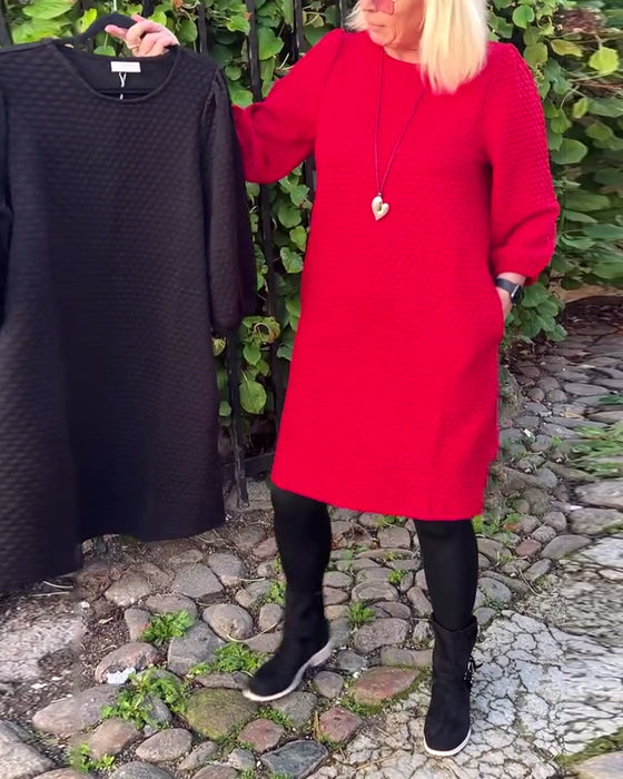 Kjole afslappet ensfarvet rund hals