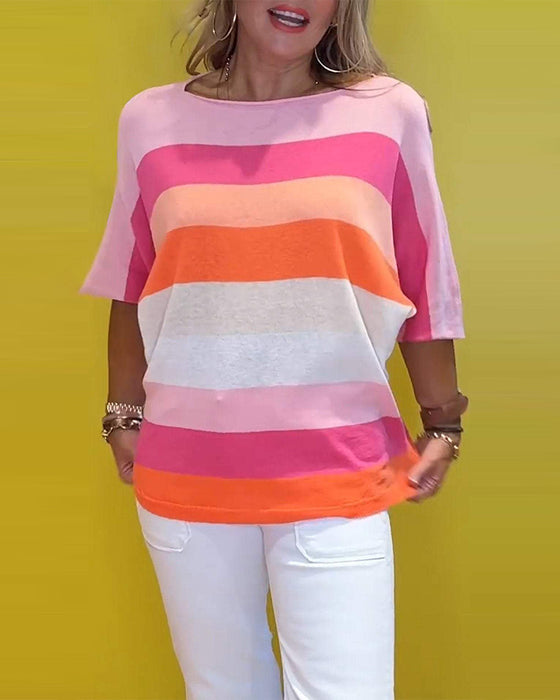 Rundhalset stribet T-shirt