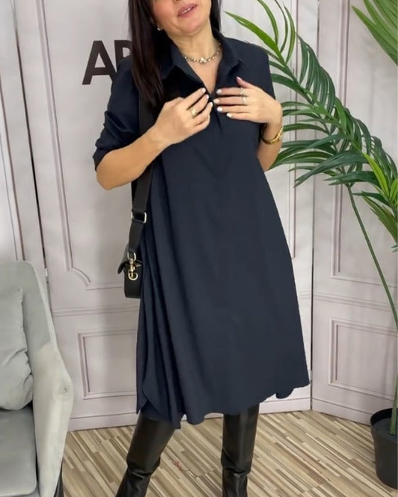 Ensfarvet hverdagskjole med skjortekrave