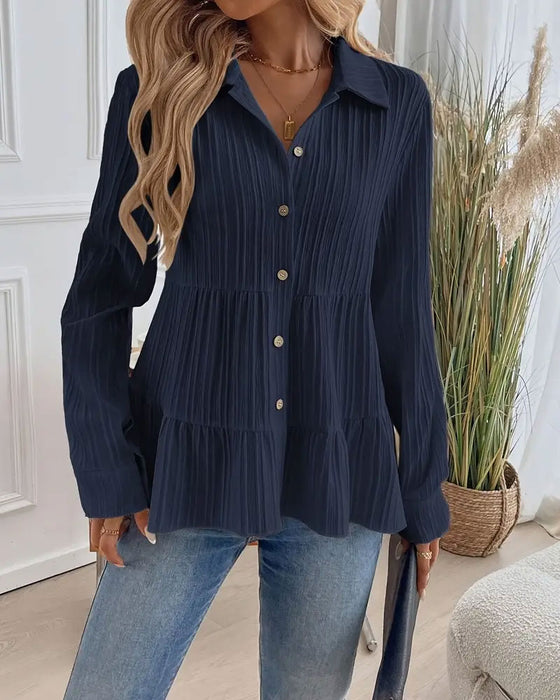 Elegant Skjorte Med Reverskrave Og Taljeret Snit