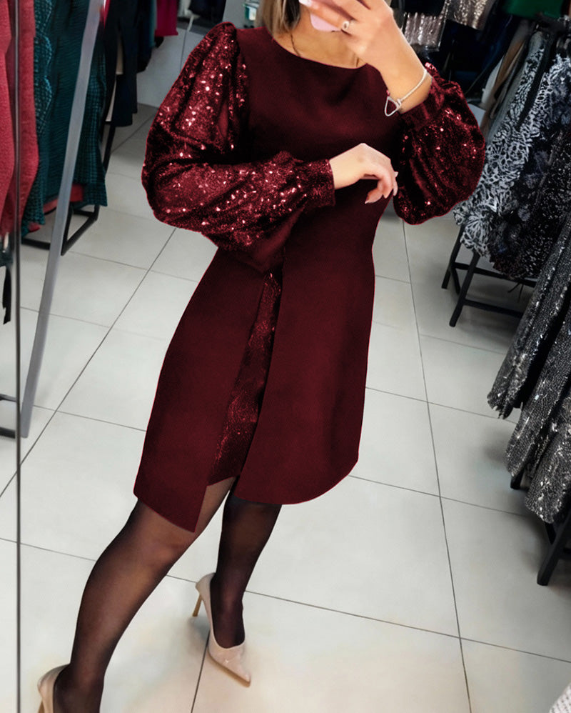 Elegant Kjole Med Puffærmer Og Patchworkdetaljer