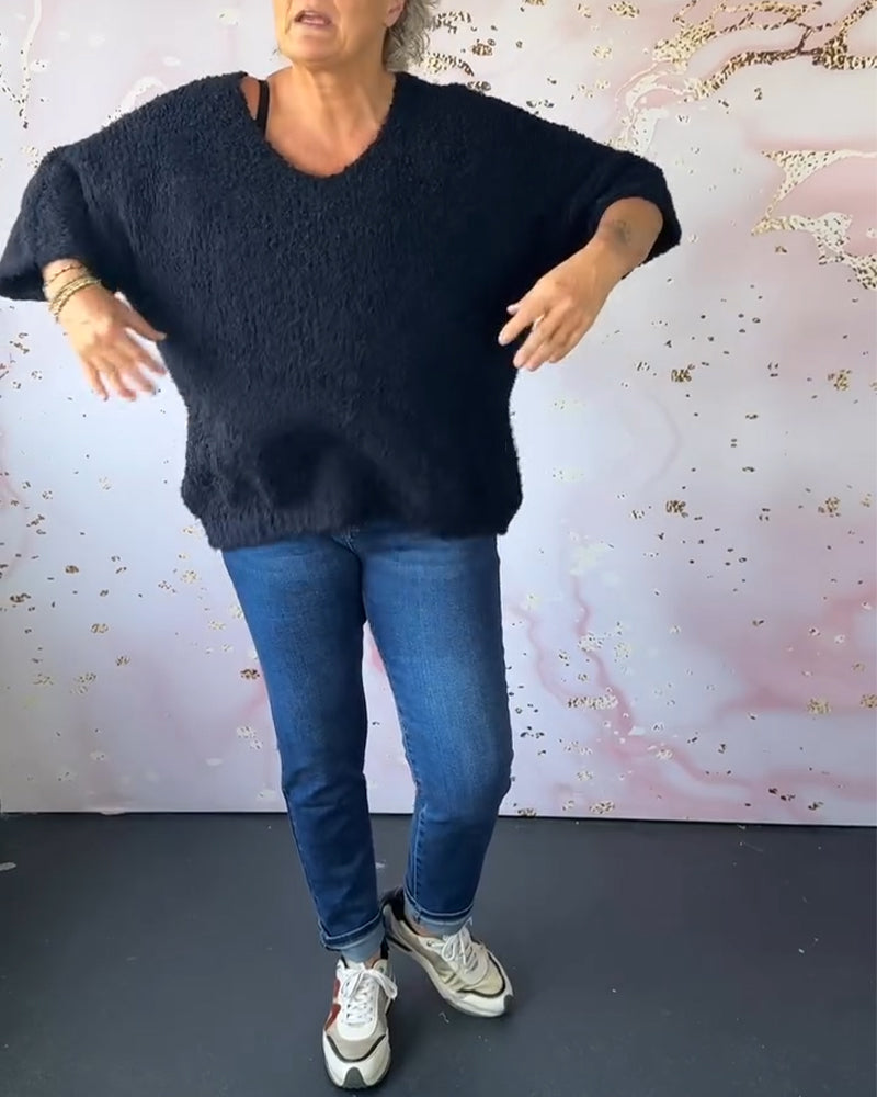 Ensfarvet sweater i løs pasform