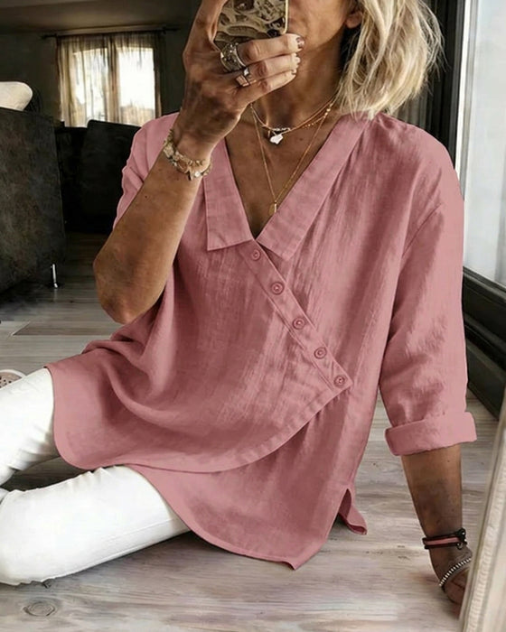 Bluse Med Asymmetrisk Diagonal Knaplukning Og Krave