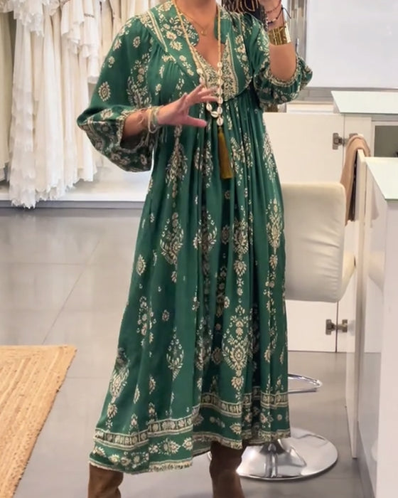 Kjole med afslappet print og løse lommer