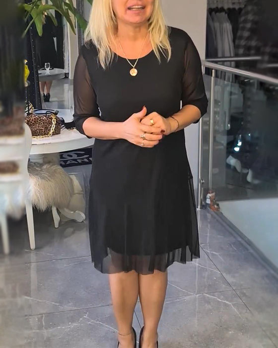 Gennemsigtig Og Moderne Ensfarvet Kjole