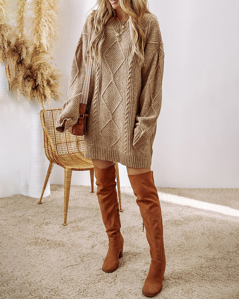 Strikkjole afslappet rund hals ensfarvet