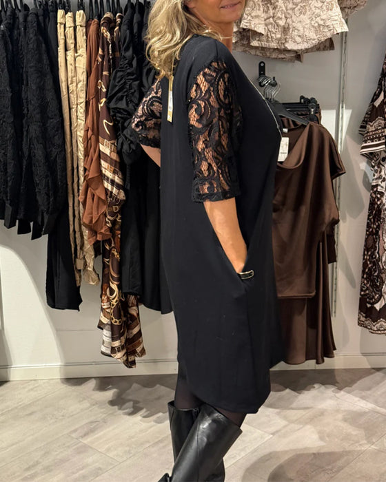 Kjole Stilfuld V-hals Kjole Med Blonderærmer