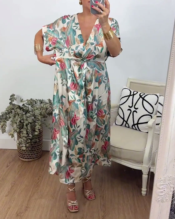 V-halset elegant kjole med botanisk print