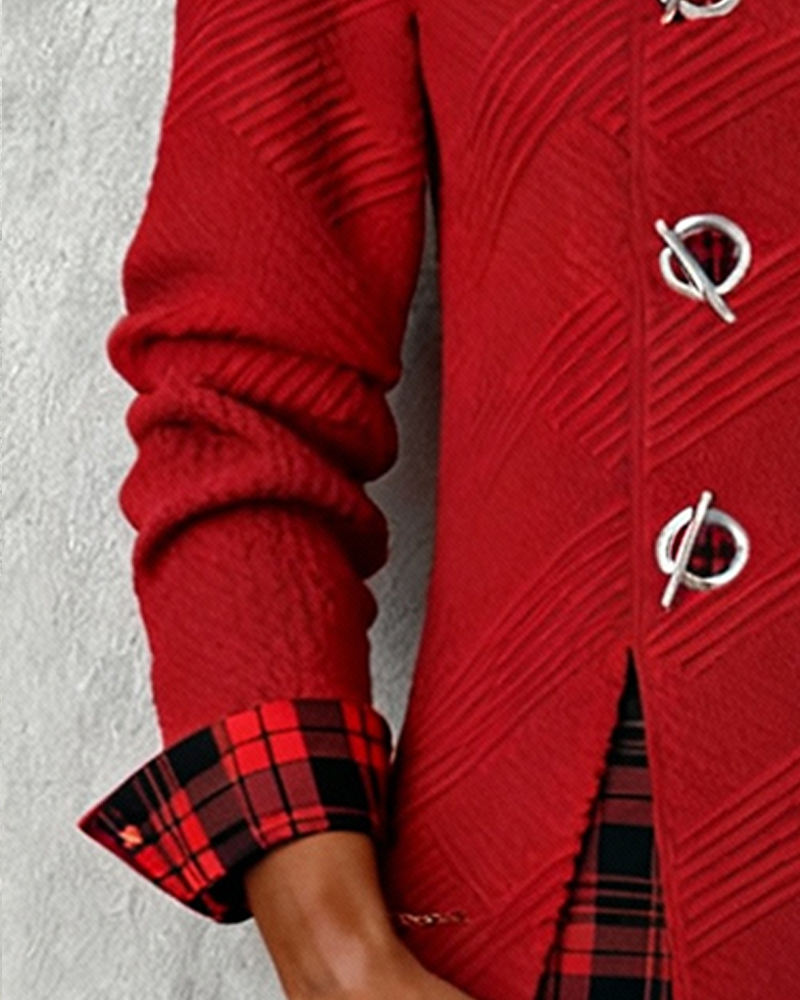 En Stilfuld Bluse Med Ternet Patchworkmønster