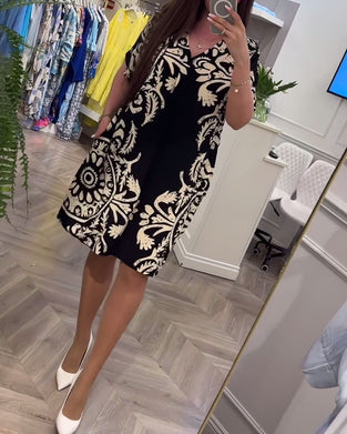 Knælang kjole med retro print