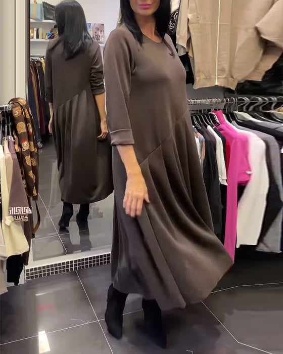 Kjole afslappet rund hals ensfarvet