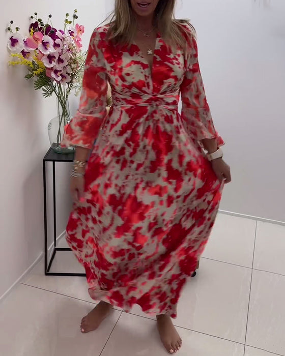 Stilfuld lang kjole med vide ærmer