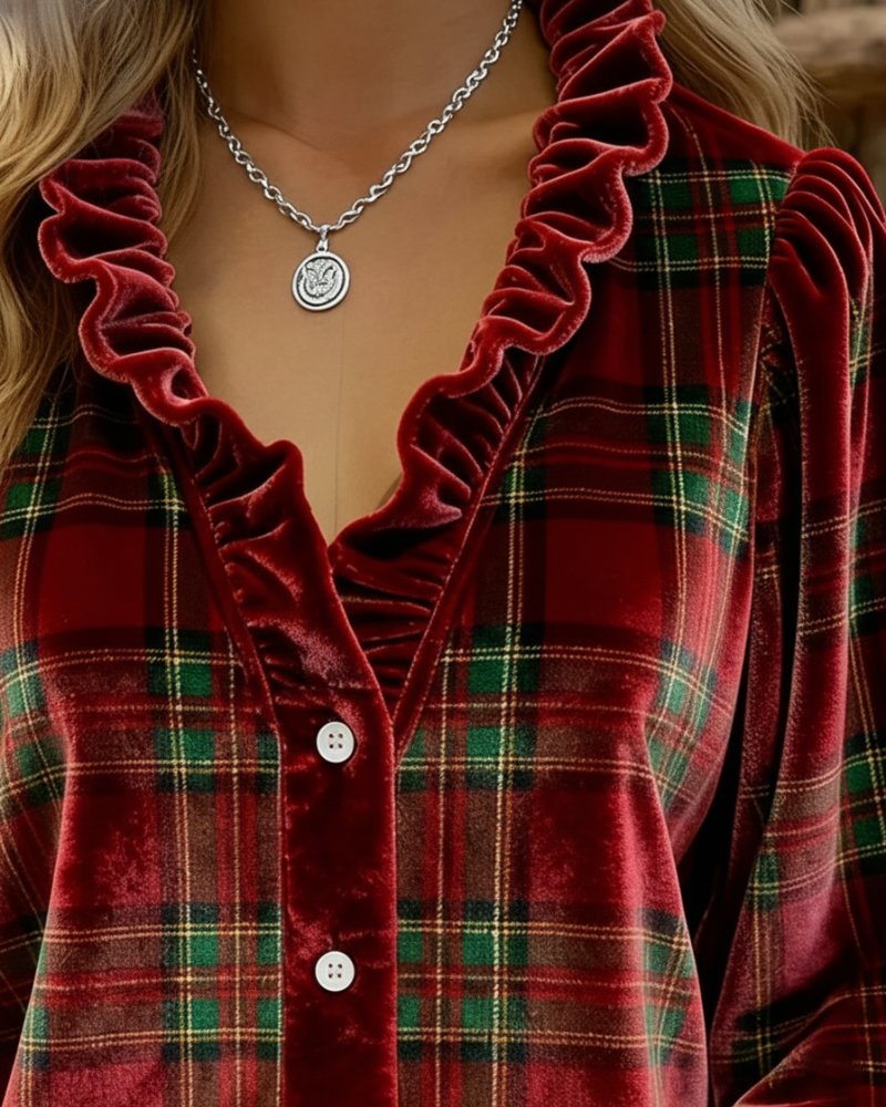 Top Med Volangerdetaljer, V-Krage Design Och Sammetstoff