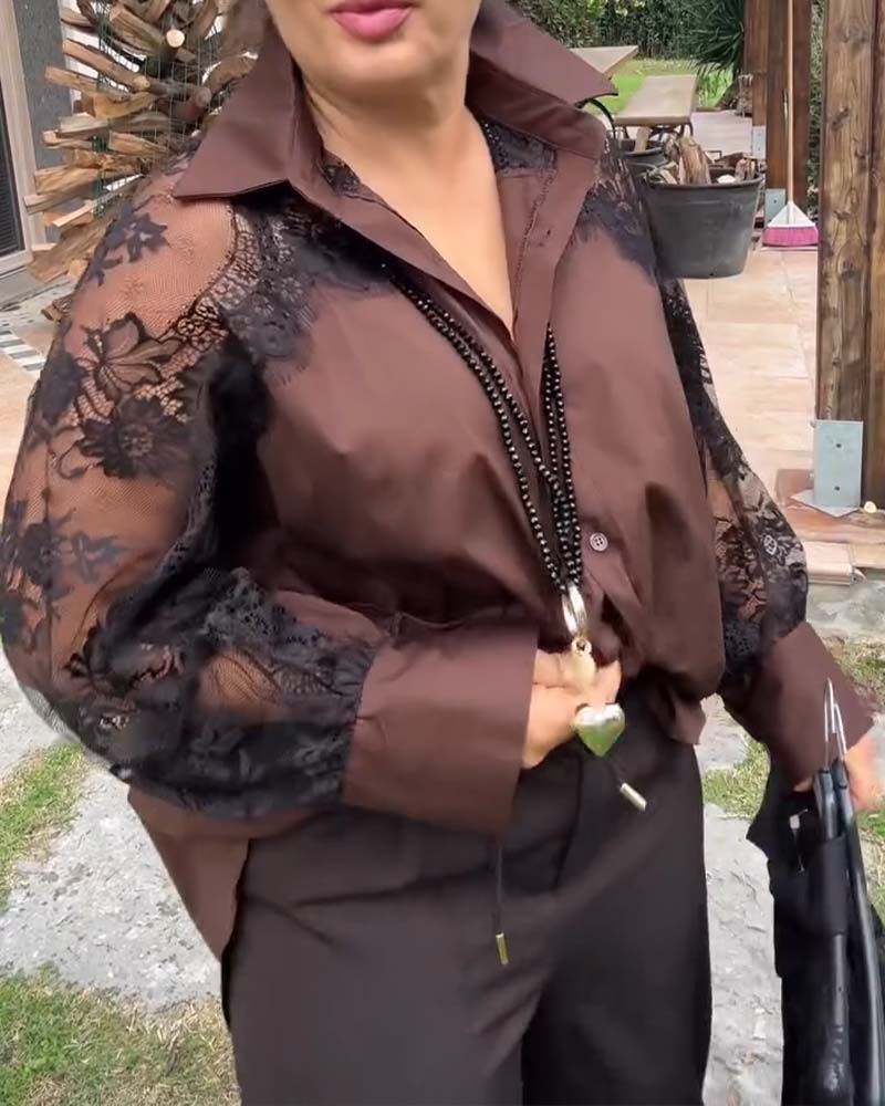 Sexet Skjorte Med Patchworkdetaljer Og Krave