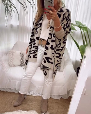 Afslappet langærmet cardigan med leopardprint
