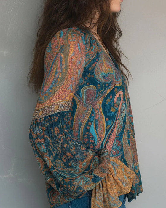 Boheme-Inspireret V-Hals Bluse Med Udsvajede Ærmer