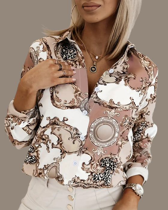 Bluse Med Old Money Stil Og Knap-Front Design
