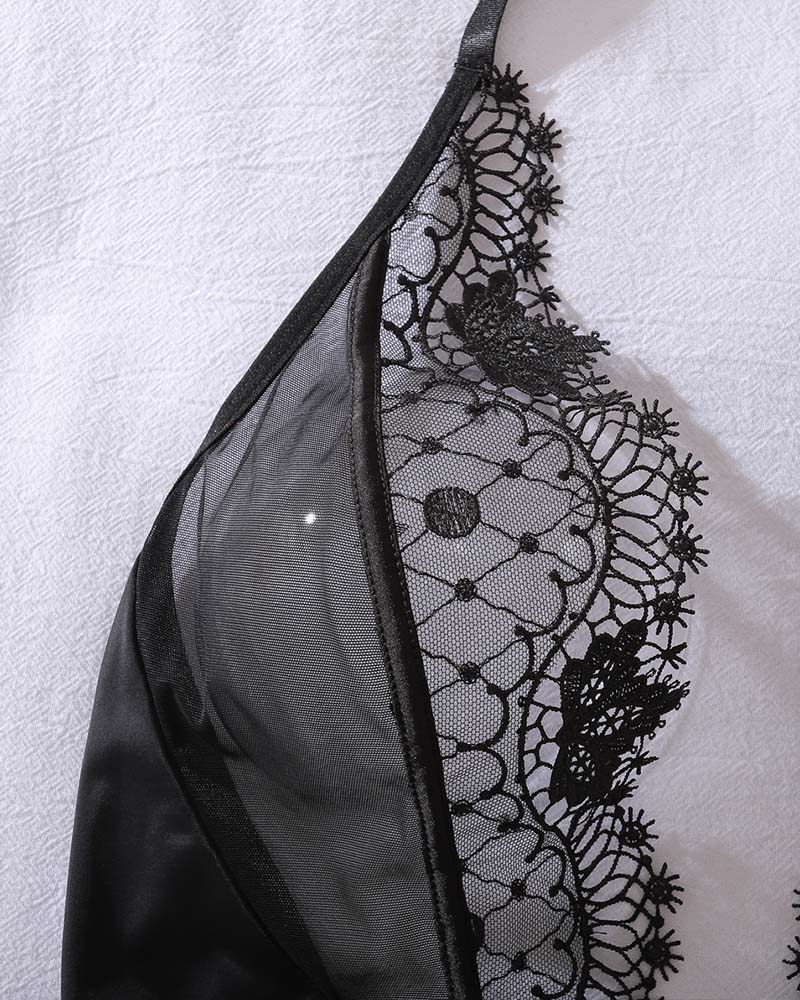 Gennemsigtig Rygfri One-Piece Undertøj Med Udskæringer