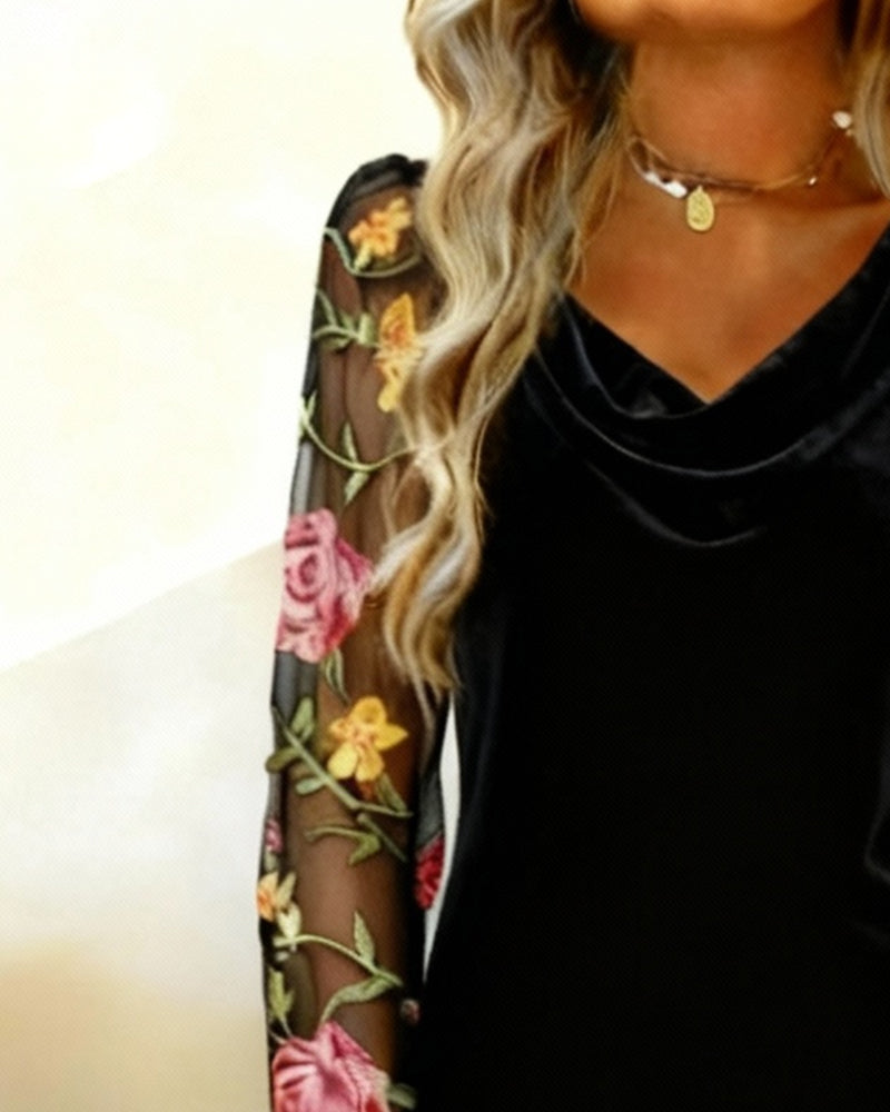 Broderet Langærmet Kjole Med Lappearbejde