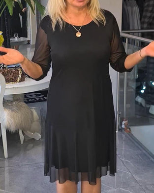 Gennemsigtig Og Moderne Ensfarvet Kjole