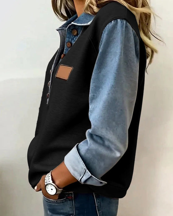 Stilfuld sweatshirt med denim-patchwork og lange ærmer