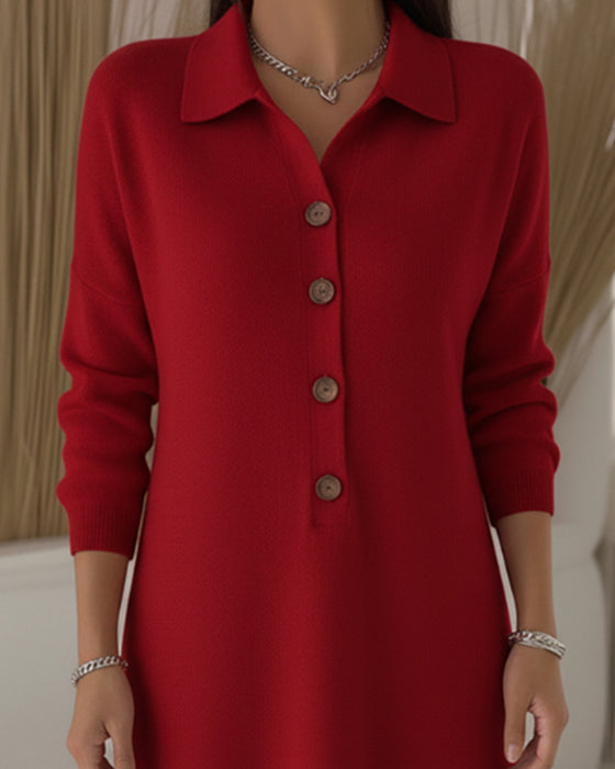 Moderigtig Kjole Med Knapper Og Revers