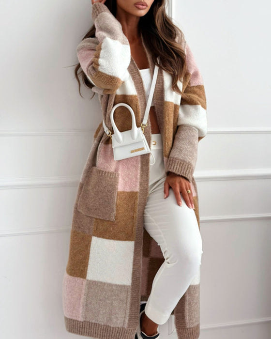 Afslappet ternet frakke med lommer