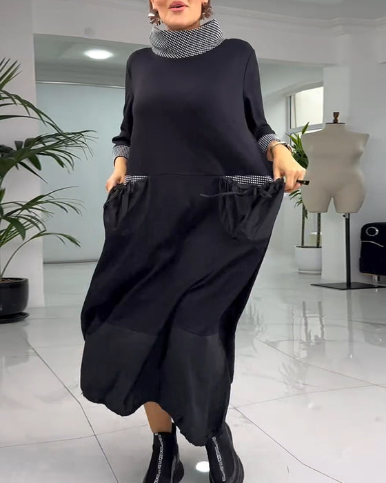 Afslappet patchworkkjole med høj krave