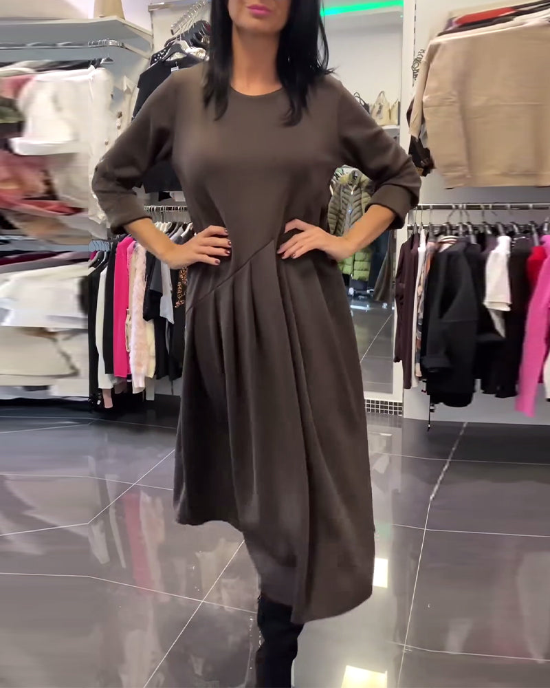 Kjole afslappet rund hals ensfarvet