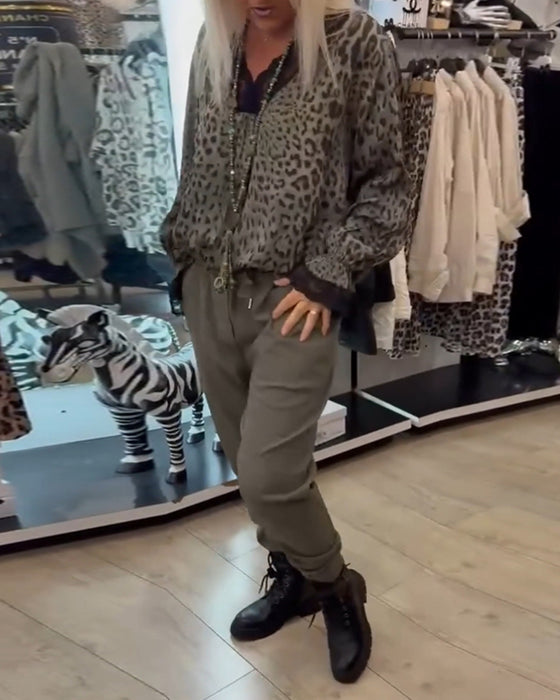 Ensfarvede fritidsbukser med snoretræk