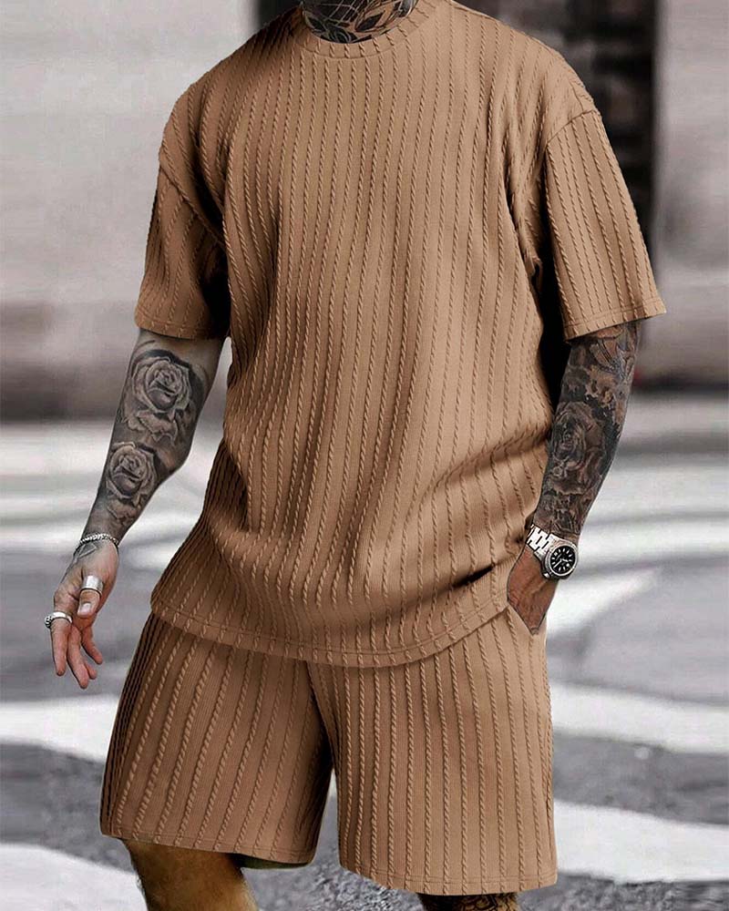 Herres Striberet T-Shirt Og Shorts Toedelt Set